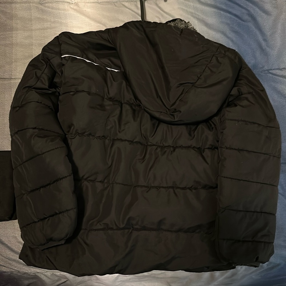 WINTER JACKET! Boys 6/7 SWISS TECH BRAND like new!